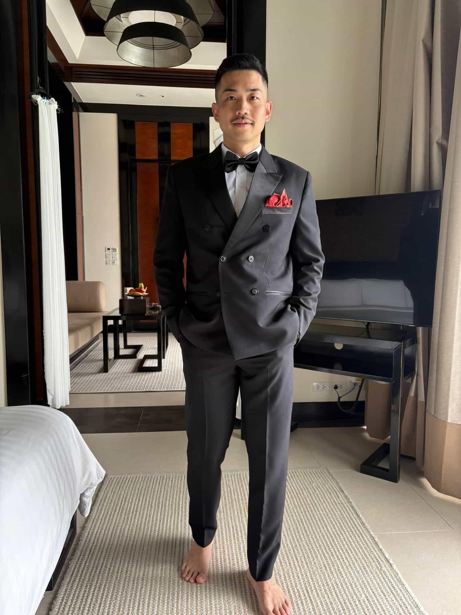 Bespoke men's double breasted suit tailored by Mr. Moss Tailor